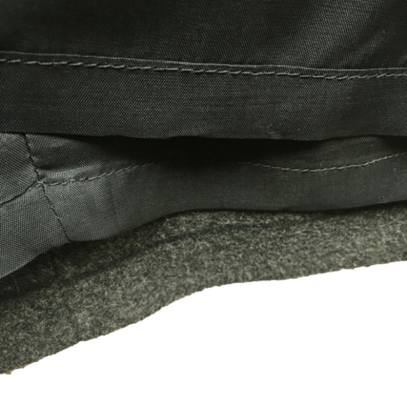 Banana Republic Pencil Mini-Skirt, Size 12, Gray & Black Stripes, Wool Blend - Picture 5 of 8